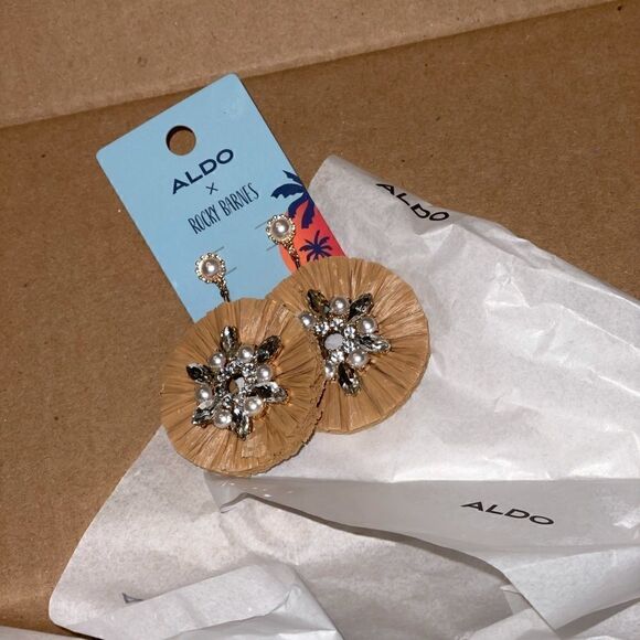ALDO x Rocky Barnes Endless Summer Raffia Earring - Picture 4 of 7